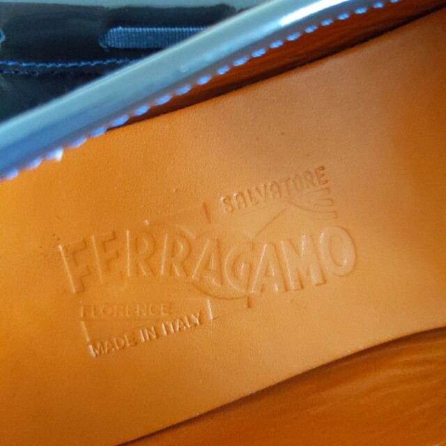 Ferragamo(フェラガモ)のフェラガモ♡22.5 レディースの靴/シューズ(ローファー/革靴)の商品写真