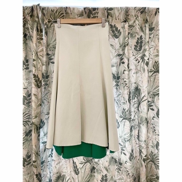 FRAY I.D(フレイアイディー)の春服🌸【FRAY ID 】バイカラーフレアスカート レディースのスカート(ひざ丈スカート)の商品写真