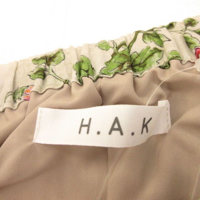 H.A.K(ハク)のハク スーパーハッカ H.A.K ワイドパンツ ベージュ 2 レディースのパンツ(その他)の商品写真