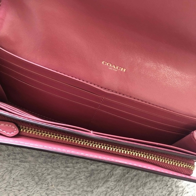 COACH(コーチ)のコーチ　長財布　ピンク レディースのファッション小物(財布)の商品写真