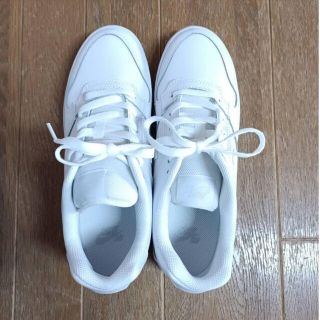 ナイキ(NIKE)のNIKE ホワイト スニーカー(スニーカー)