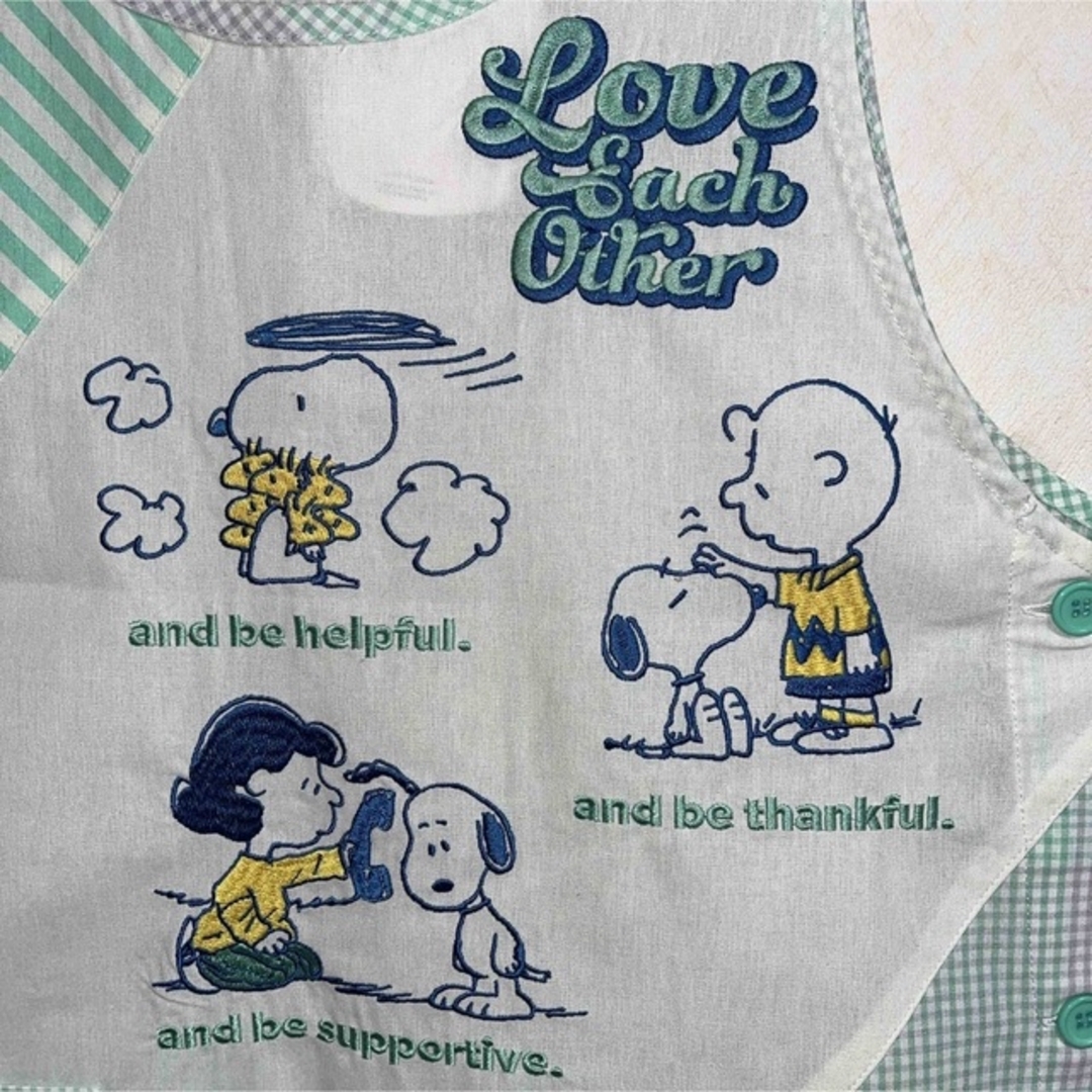 SNOOPY(スヌーピー)の【送料込】🧡スヌーピー エプロン M〜L 保育園 保育士⭐️ インテリア/住まい/日用品のインテリア/住まい/日用品 その他(その他)の商品写真