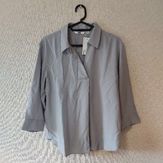 ユニクロ(UNIQLO)のユニクロ　スキッパーブラウス(シャツ/ブラウス(長袖/七分))