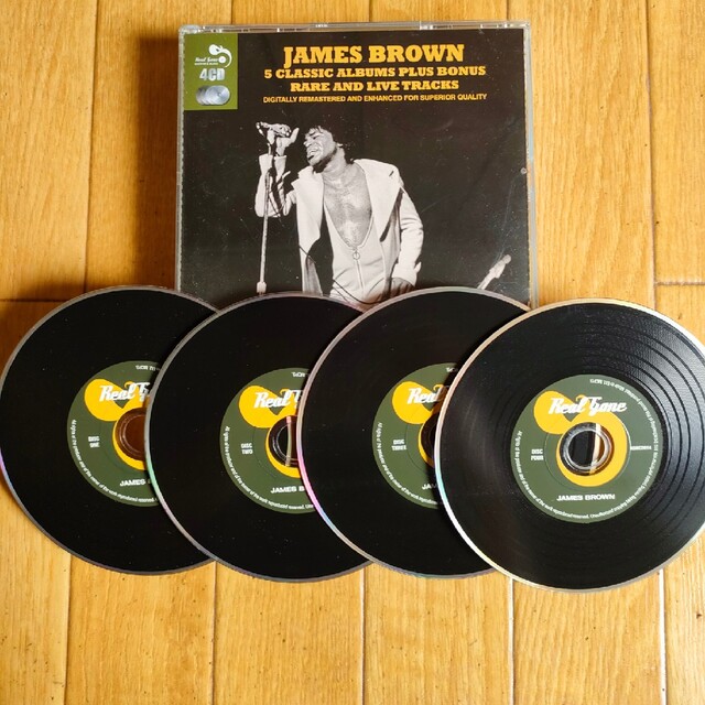 89曲収録 レア ライブ ジェームズ・ブラウン 4枚組 James Brown エンタメ/ホビーのCD(R&B/ソウル)の商品写真