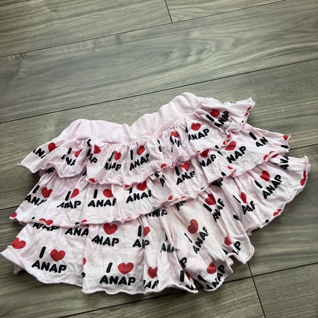 ANAP(アナップ)のアナップ　ANAP 100 半ズボン　女の子服　キュロット キッズ/ベビー/マタニティのキッズ服女の子用(90cm~)(パンツ/スパッツ)の商品写真