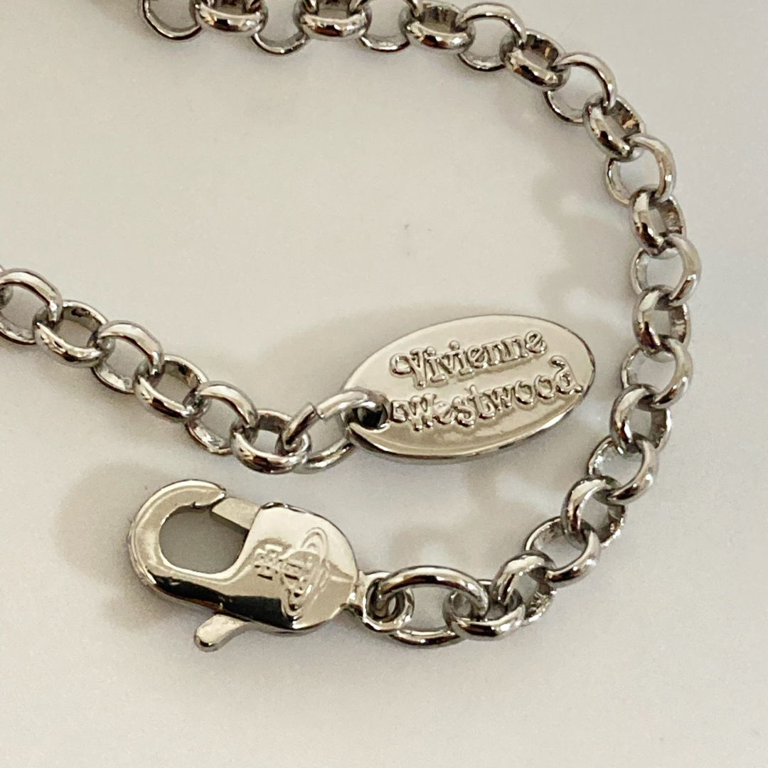 Vivienne Westwood(ヴィヴィアンウエストウッド)のヴィヴィアン　タイニーオーブネックレス　シルバー×紫 レディースのアクセサリー(ネックレス)の商品写真