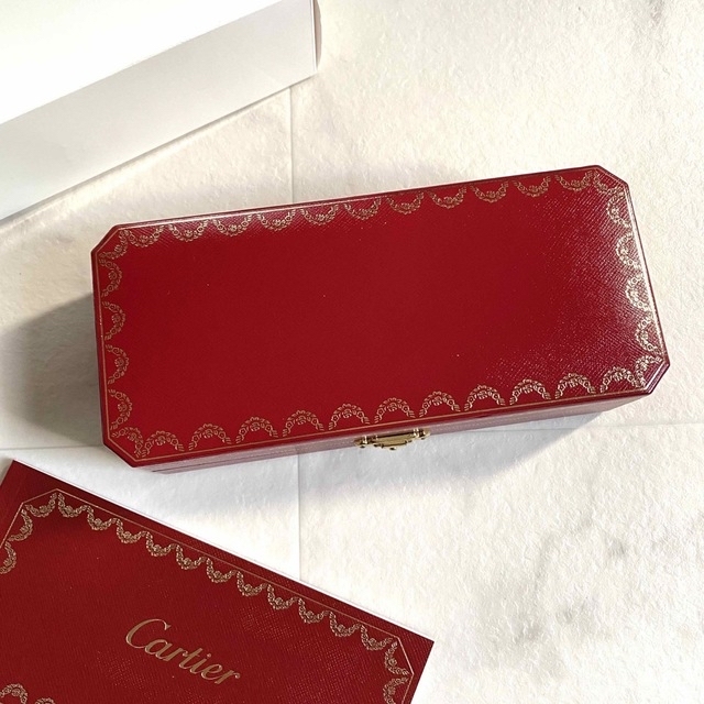 Cartier(カルティエ)のカルティエ ペン ボックス レディースのバッグ(ショップ袋)の商品写真