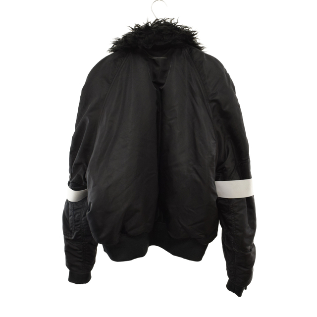 MM6(エムエムシックス)のMM6 Maison Margiela エムエムシックスメゾンマルジェラ 22AW Insulated Bomber Jacket エコファーカラー ボンバージャケット ブラック レディース S62AN0071 メンズのジャケット/アウター(フライトジャケット)の商品写真