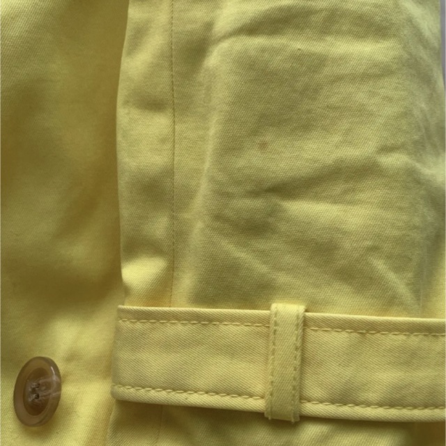 i.n.e(インエ)のトレンチコート 　イエロー　ライナー付き レディースのジャケット/アウター(トレンチコート)の商品写真