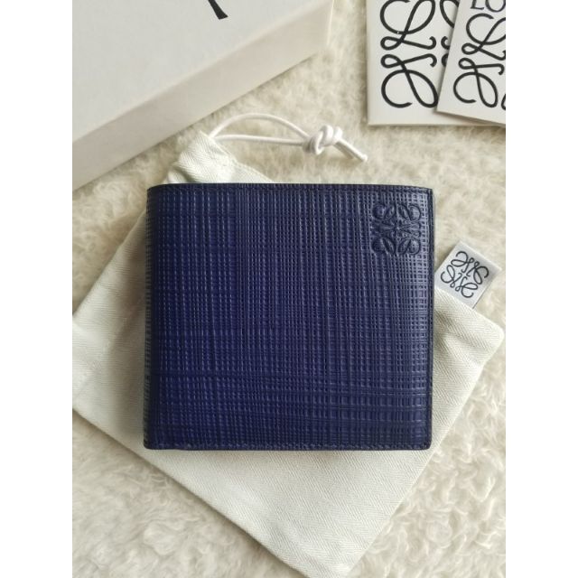 LOEWE(ロエベ)のLOEWE ロエベ BIFOLD コインウォレット 2つ折り財布 ネイビー メンズのファッション小物(折り財布)の商品写真