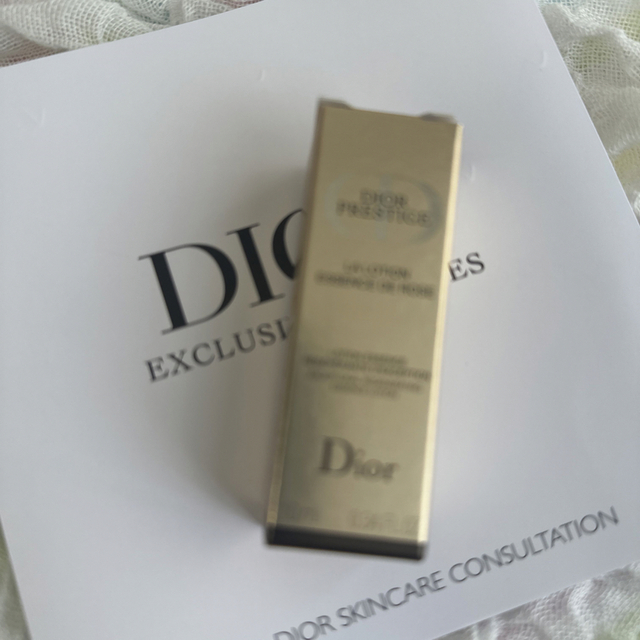 Christian Dior(クリスチャンディオール)のディオール　プレステージ ラ ローション エッセンス 10ml  新品未開封 コスメ/美容のスキンケア/基礎化粧品(化粧水/ローション)の商品写真