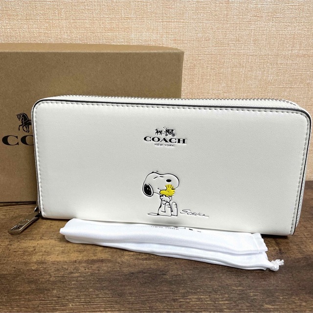 COACH コーチ長財布  F53773  コーチ×スヌーピーコラボ　ブラック