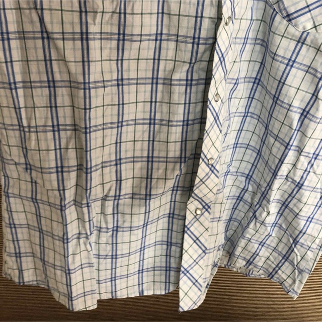 Wrangler(ラングラー)の【ラングラー】半袖シャツ　チェック柄　薄手　水色　白　スナップボタン　紺タグ29 メンズのトップス(シャツ)の商品写真