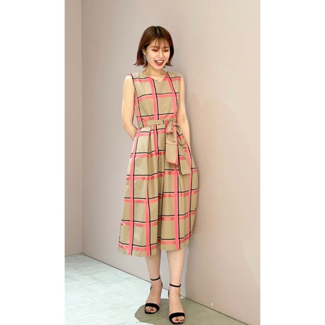 GRACE CONTINENTAL 52,800円タフタチェックリボンワンピース 年末早割