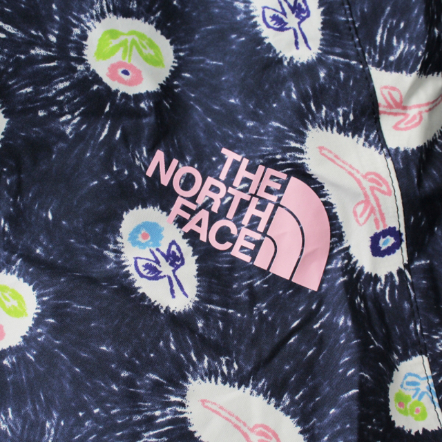 THE NORTH FACE(ザノースフェイス)の美品 THE NORTH FACE × mina perhonen ノースフェイス ミナペルホネン flash flower マウンテントレースポンチョ  S【2400013288811】 レディースのジャケット/アウター(ポンチョ)の商品写真