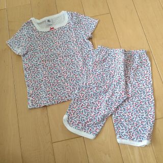 プチバトー(PETIT BATEAU)の⭐shantiさま専用⭐PB パジャマ 4a/104cm ①(パジャマ)