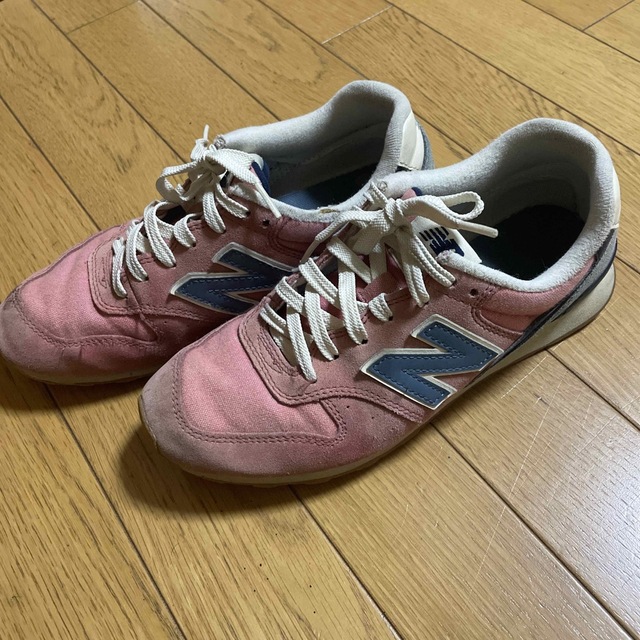 New Balance(ニューバランス)のニューバランス996 スニーカー ピンク 24cm レディースの靴/シューズ(スニーカー)の商品写真