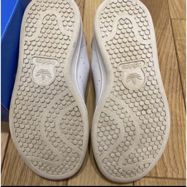 adidas(アディダス)の☆adidas スタンスミス 17cm ピンク キッズ/ベビー/マタニティのキッズ靴/シューズ(15cm~)(スニーカー)の商品写真