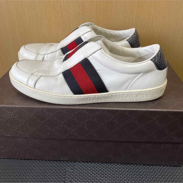 Gucci(グッチ)のGUCCI スニーカー スリッポン 25.5㎝【送料込み】中古品 メンズの靴/シューズ(スニーカー)の商品写真