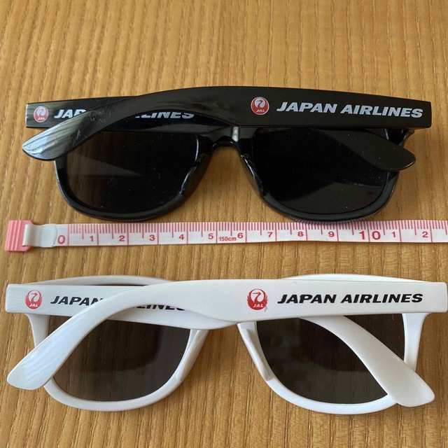 JAL(日本航空)(ジャル(ニホンコウクウ))のJAL キッズサングラス2個セット　中古 キッズ/ベビー/マタニティのこども用ファッション小物(サングラス)の商品写真