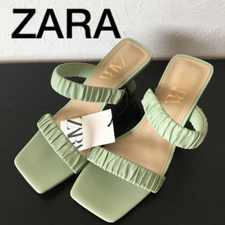 ザラ(ZARA)の ZARA サンダル　グリーン　22.8cm(サンダル)