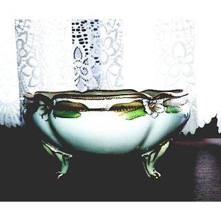 ノリタケ(Noritake)のレア！オールドノリタケ 三脚 大ボウル 水仙文 金盛 直径１７ｃｍ 1910年(陶芸)