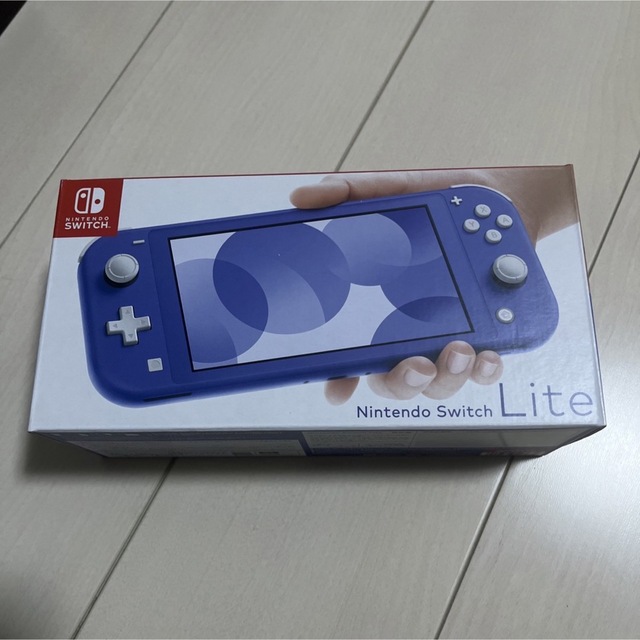 Nintendo Switch LITE ブルー