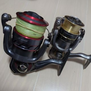 ダイワ(DAIWA)のダイワ クロスファイア 4000SR レガリス 2004 CF 2台セット(リール)