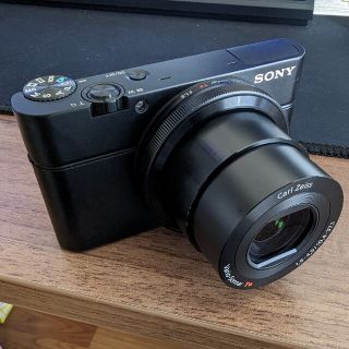 ソニー(SONY)の【美品】SONY DSC-RX100(コンパクトデジタルカメラ)