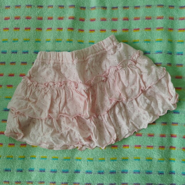90女の子スカート キッズ/ベビー/マタニティのキッズ服女の子用(90cm~)(スカート)の商品写真
