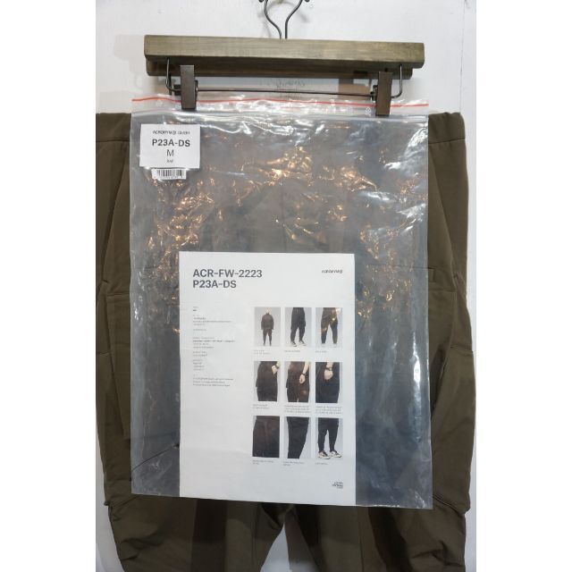 美品正規 22AW ACRONYM アクロニウム カーゴパンツ413N