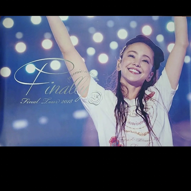 安室奈美恵ポスター 2枚の通販 by Miiii ⁑|ラクマ 安室奈美恵ポスター 2枚の通販 by Miiii ⁑|ラクマ