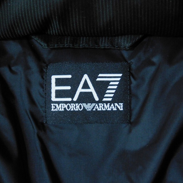 EMPORIO ARMANI EA7 ダウンジャケット即購入禁止