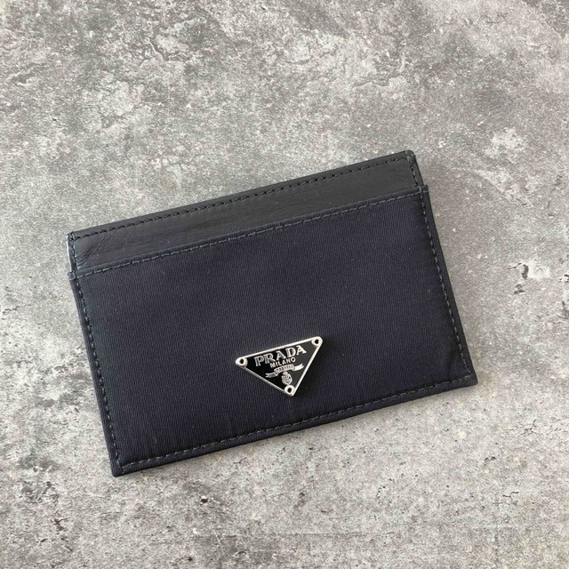 PRADA プラダ カードケース 三角ロゴ ブラック - 名刺入れ/定期入れ