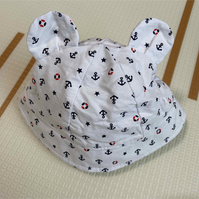 西松屋(ニシマツヤ)のベビー帽子 キッズ/ベビー/マタニティのこども用ファッション小物(帽子)の商品写真
