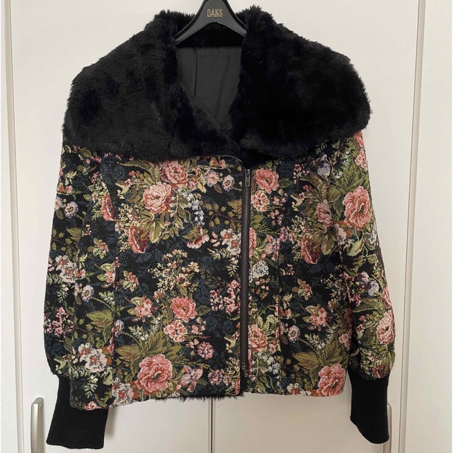 Lois CRAYON(ロイスクレヨン)のマディラ　ゴブランファーコート レディースのジャケット/アウター(毛皮/ファーコート)の商品写真