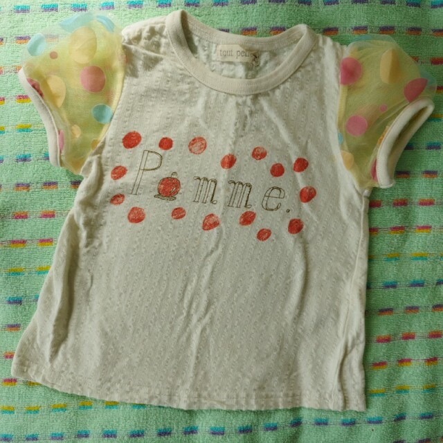 95女の子Ｔシャツ キッズ/ベビー/マタニティのキッズ服男の子用(90cm~)(Tシャツ/カットソー)の商品写真