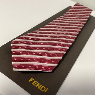 フェンディ(FENDI)のフェンディ　ネクタイ (ネクタイ)