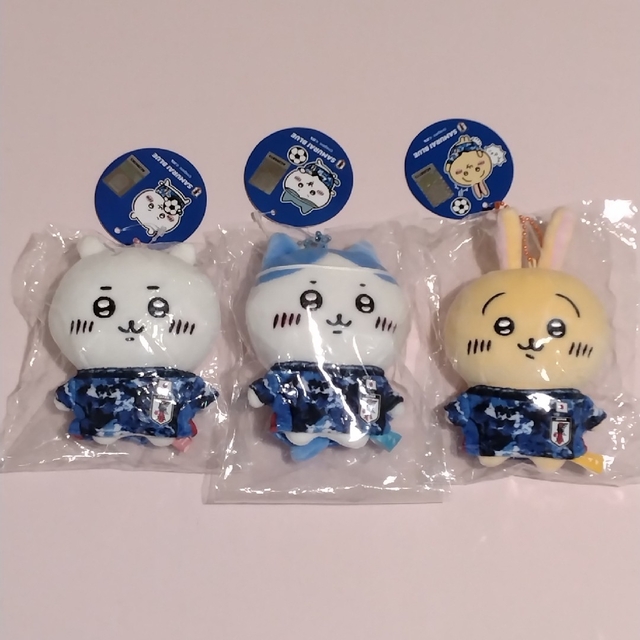 ちいかわ ぷちミニマスコット サッカー日本代表 3体セットの通販 by