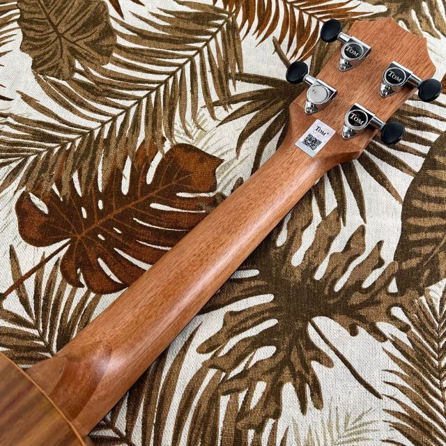 Tom ukulele】アカシアコア材のコンサート・ウクレレ【ウクレレ専門店