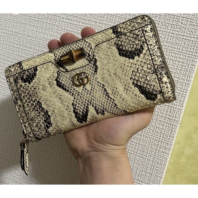Gucci ダイアナ 長財布-