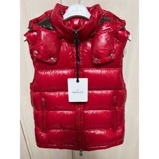 MONCLER モンクレール PERMIT GILET CRAIG GREEN ロゴ ダウンベスト D209H4332000 レッド/ブラック