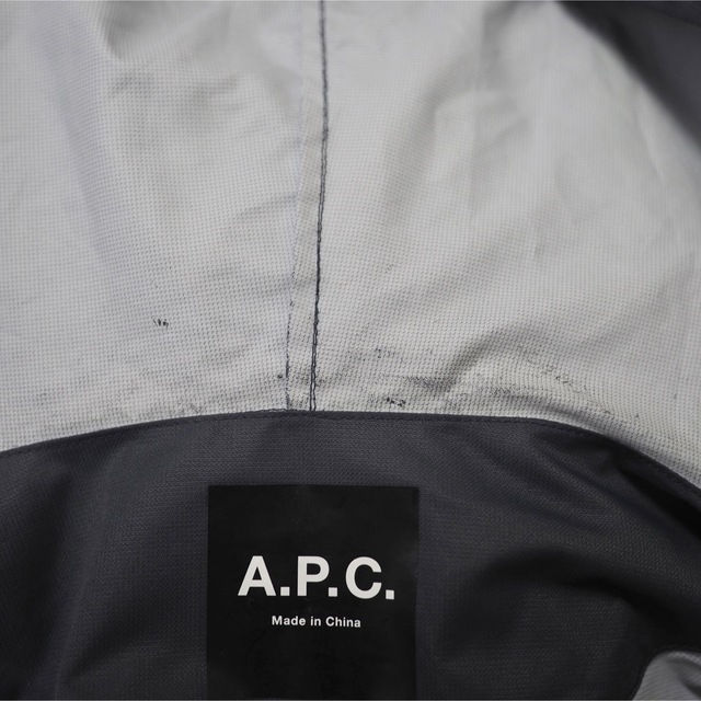 A.P.C(アーペーセー)のA.P.C. 19SS Touitronic Windbreaker メンズのジャケット/アウター(ナイロンジャケット)の商品写真