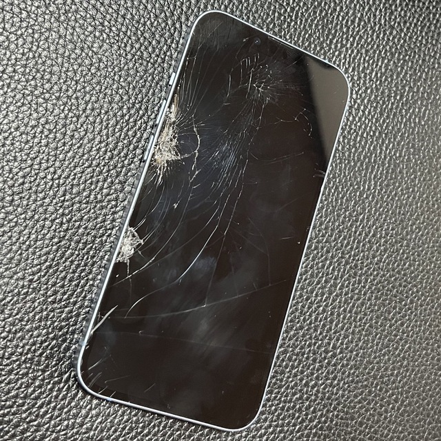 背面ガラス割れ以外問題なしiphone 14 pro max 256GB Simフリー 背面 背面ガラス割れ以外問題なしiphone 14 pro max 256GB Simフリー 背面