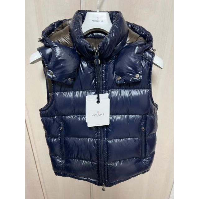 ☆新品未使用・本物保証☆MONCLER BORMES ダウンベスト 4 XL 紺