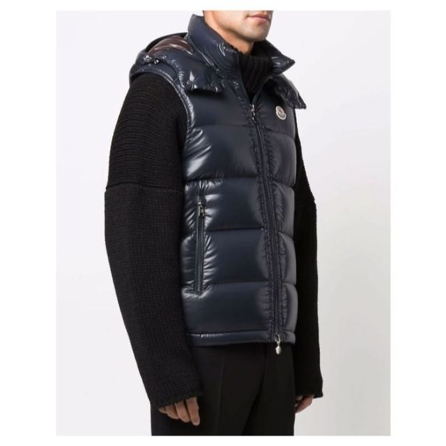 ☆未使用・本物保証☆MONCLER BORMES ダウンベスト 4 紺色　XL