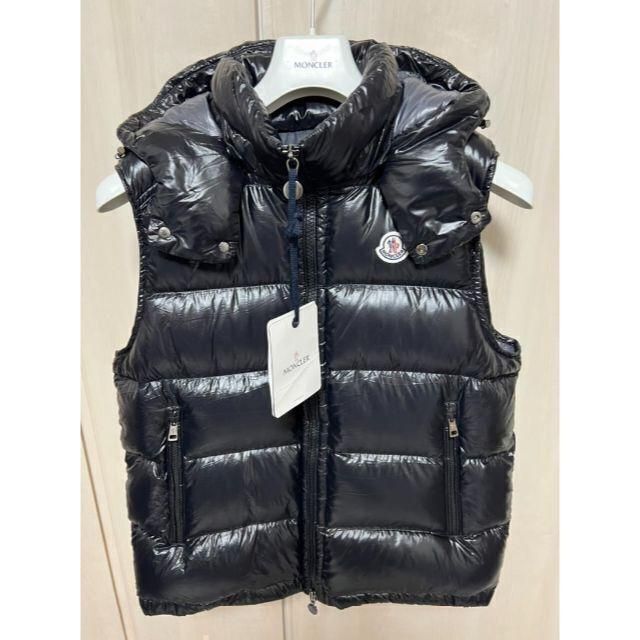 ☆未使用・本物保証☆MONCLER BORMES ダウンベスト 4 レッド XL-