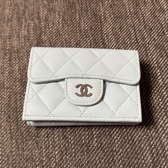 CHANEL シャネル 三つ折財布 クラシック スモール フラップ ウォレット