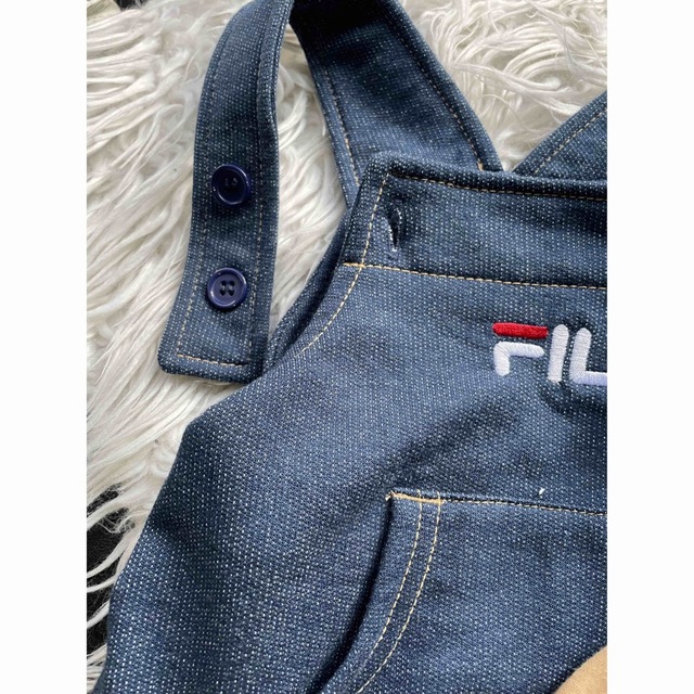 FILA(フィラ)の新品未使用品★FILA★オーバーオール風ロンパース★長袖Tシャツ★2点セット★ キッズ/ベビー/マタニティのキッズ服男の子用(90cm~)(Tシャツ/カットソー)の商品写真