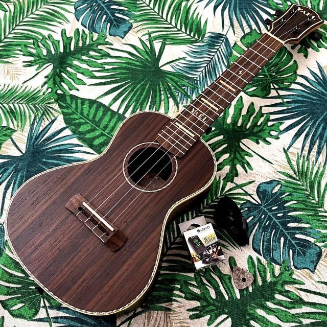 YAEL ukulele】ローズウッド材のエレキ・コンサートウクレレ-